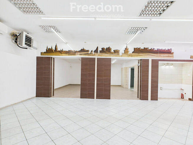 Lokal handl-usług 130 m² w Centrum, 2 wejścia
