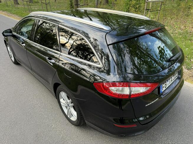 Ford Mondeo MK5 2.0 TDCI 150 Koni Titanium Navi PowerShift Alu 17