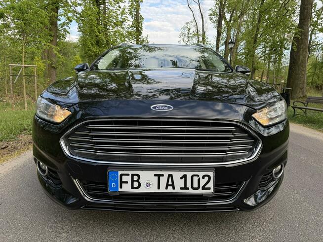 Ford Mondeo MK5 2.0 TDCI 150 Koni Titanium Navi PowerShift Alu 17