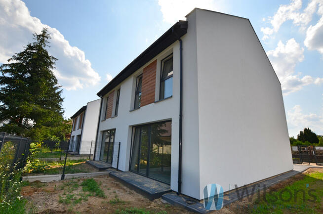 Dom Łomianki Dziekanów Leśny, Dziekanów Leśny, Bajkowy