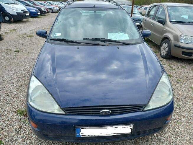 Ford Focus 1.6 benzyna kombi hak TANIO