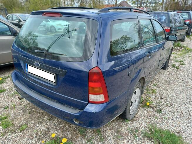 Ford Focus 1.6 benzyna kombi hak TANIO