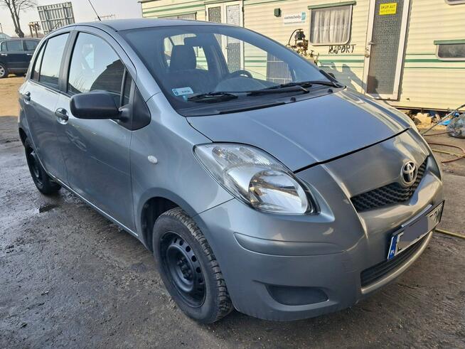 Toyota Yaris 1.0 LPG z klimą Tanie Auta Fasty Szosa Knyszyńska 49