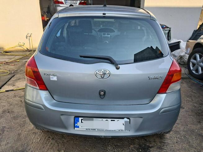 Toyota Yaris 1.0 LPG z klimą Tanie Auta Fasty Szosa Knyszyńska 49