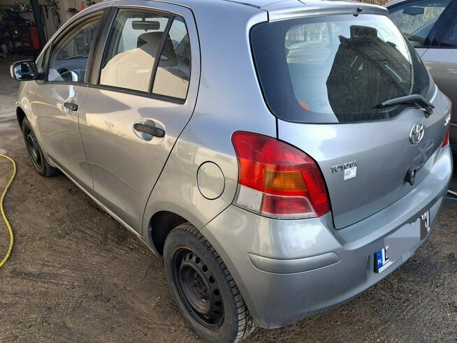 Toyota Yaris 1.0 LPG z klimą Tanie Auta Fasty Szosa Knyszyńska 49