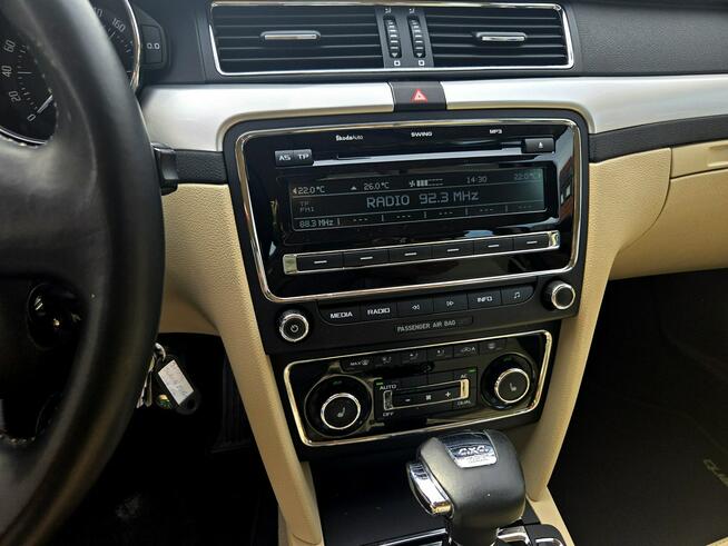 Škoda Superb Kombi 3.6 VR6 FSI 4x4 260KM 2012r Skóry, Xenon, Grzane Fotele