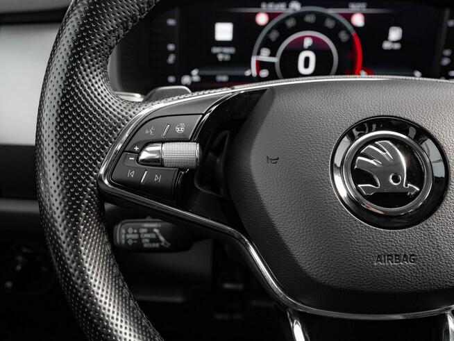 Škoda Kodiaq 1.5 TSI 150KM Podgrz.f kier szyba Ambient K.cof HAK Salon PL VAT 23%