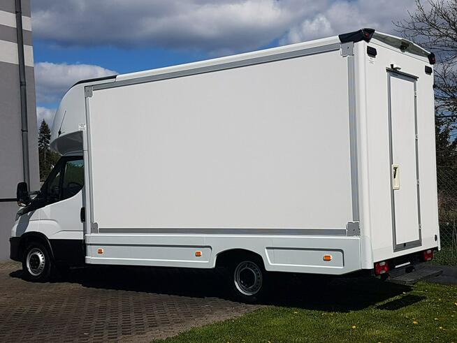 Iveco Daily KONTENER NISKOPODŁOGOWY 4,43x2,23x2,42 SKLEP BAR FOODTRUCK KAMPER AC