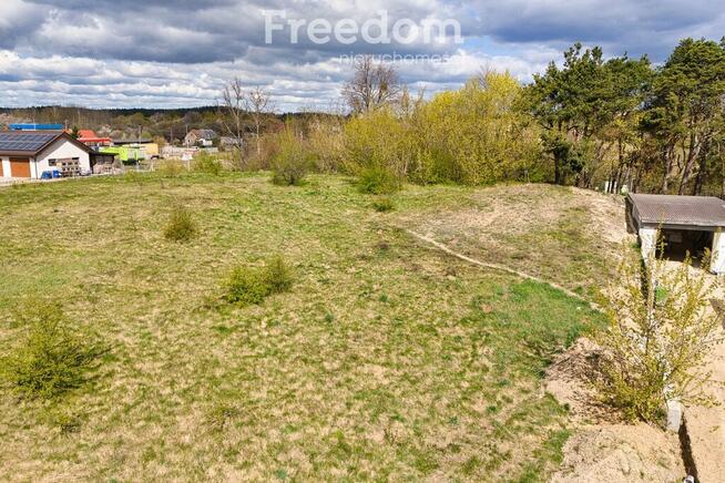 Atrakcyjna działka budowlana 1599 m² z usługami
