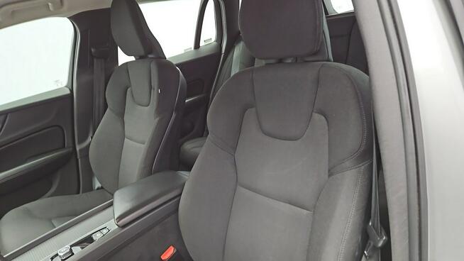 Volvo V60 B3 B Momentum Pro aut ! Z Polskiego Salonu ! Faktura Vat !