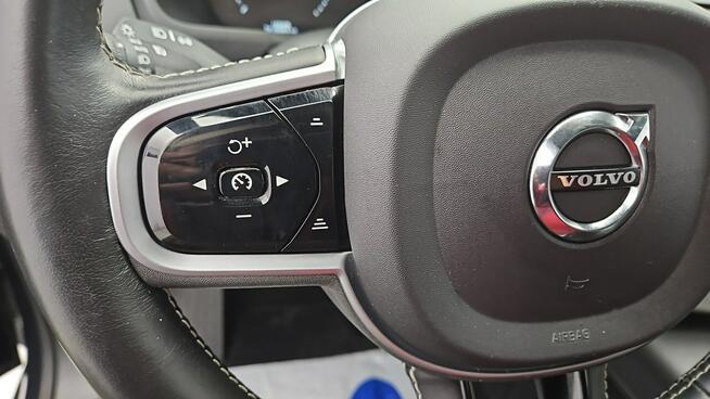 Volvo XC 90 T8 AWD Plug-In Hybrid R-Design 7o ! Z Polskiego Salonu ! Faktura Vat !