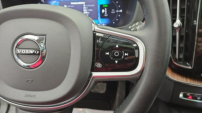 Volvo XC 60 Plug-In Hybrid AWD Ultimate Dark ! Z Polskiego Salonu ! Faktura VAT !