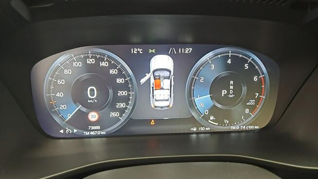 Volvo XC 40 T2 Essential aut ! Z Polskiego Salonu ! Faktura Vat !