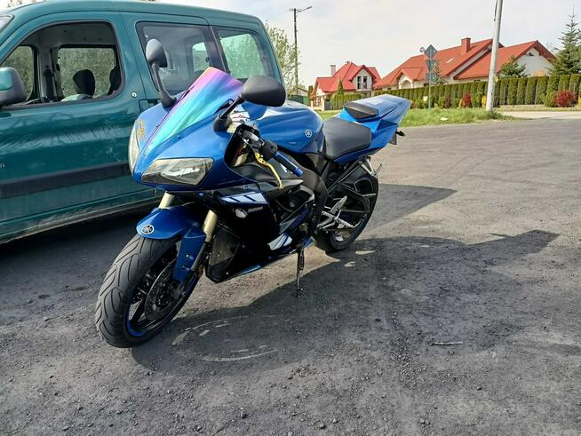 Yamaha R1 Yamaha YZF-R1 RN 09 02R