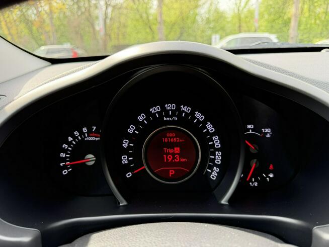Kia Sportage 2.0 164kM XL! Grzane fotele ! Kamera !
