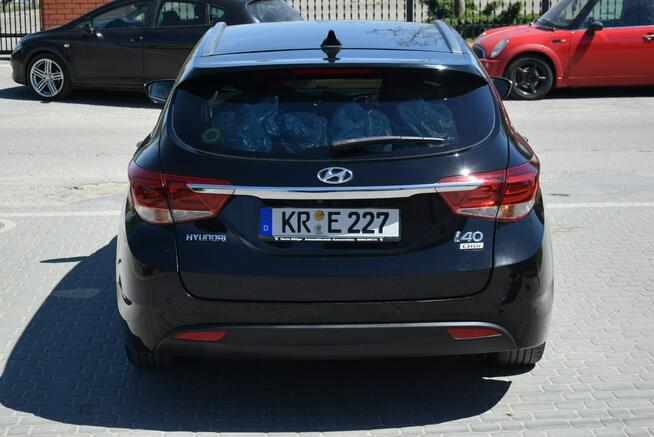 Hyundai i40 1.7CRDI Automat Navi Kamera Led 2 KPL KÓŁ 2015r Sprowadzony