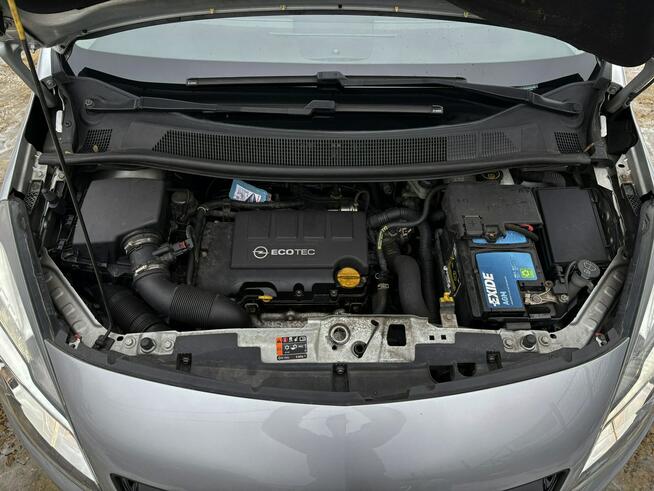 Meriva 1.4 Color Edition 140km nav LED czujniki BEZWYPADEK serwis 2015