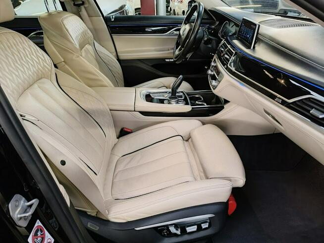 4395cm3 * 450KM * BMW 750i xDrive