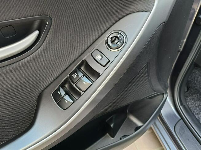Hyundai i30 1.4 101KM 73 tyś km, Czujniki Cofania, Klima, Tempomat,Navi,Kamera