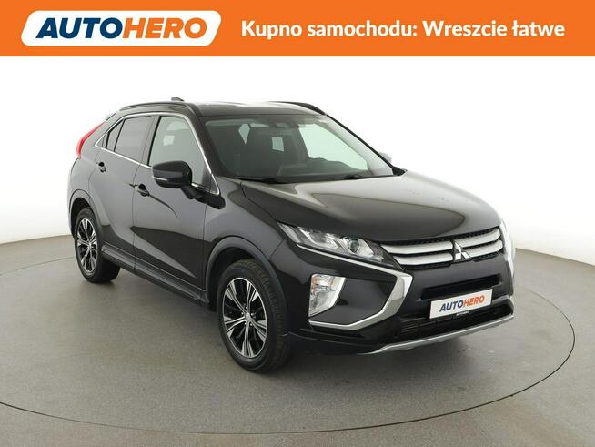 Mitsubishi Eclipse Cross kamera grzane fotele hak tempomat