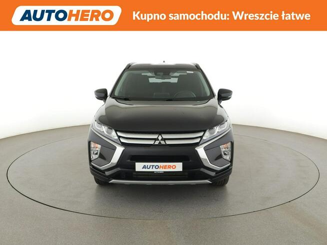 Mitsubishi Eclipse Cross kamera grzane fotele hak tempomat