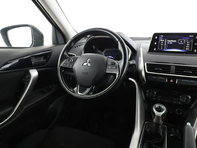 Mitsubishi Eclipse Cross kamera grzane fotele hak tempomat