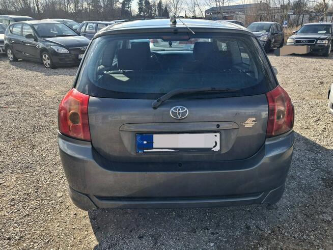 Toyota Corolla 1.6 benzyna Sportschau Edition ładna Tanei Auta Fasty