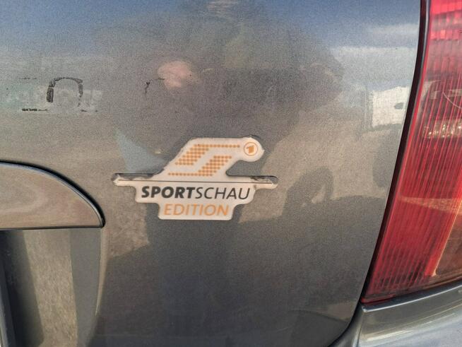 Toyota Corolla 1.6 benzyna Sportschau Edition ładna Tanei Auta Fasty