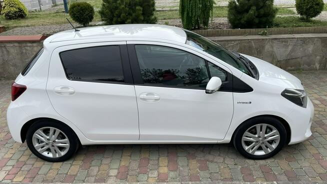 Toyota Yaris Hybrid 100 Premium EU6