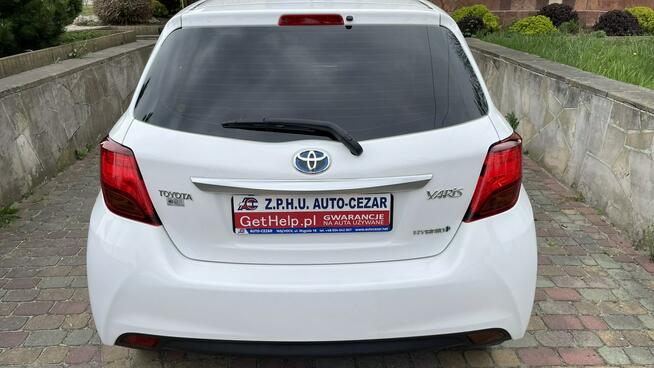 Toyota Yaris Hybrid 100 Premium EU6