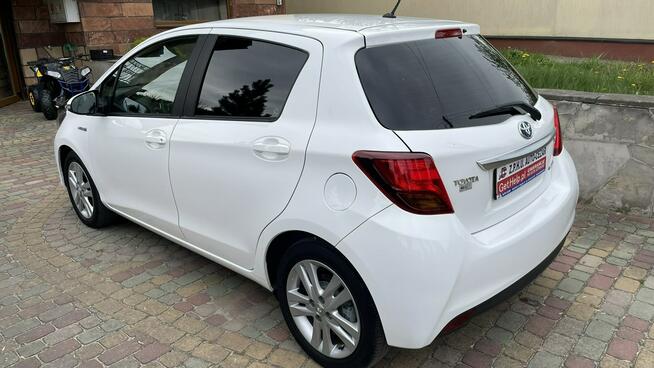 Toyota Yaris Hybrid 100 Premium EU6