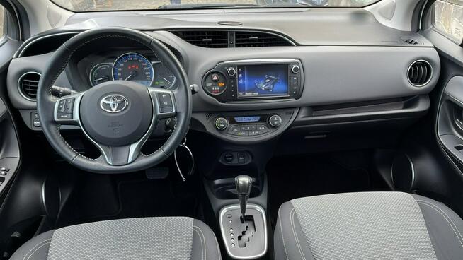 Toyota Yaris Hybrid 100 Premium EU6