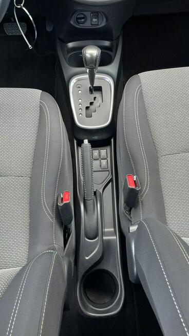 Toyota Yaris Hybrid 100 Premium EU6