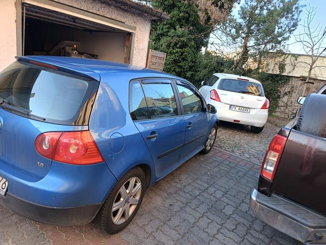 VOLKSWAGEN GOLF 1,6