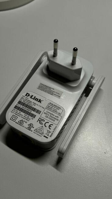 Wzmacniacz sygnału Wi-Fi D-Link DAP-1610 (AC1200)