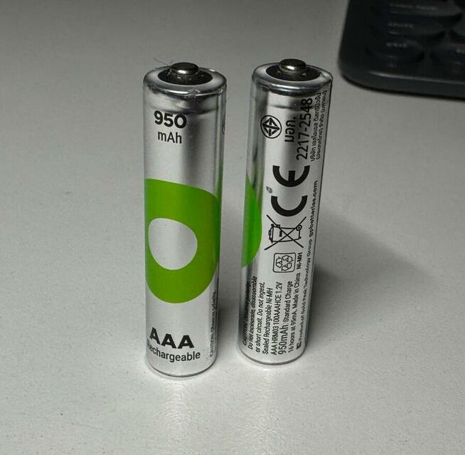Dyktafon cyfrowy Sony ICD-PX240 – 4GB, MP3 + Akumulatorki