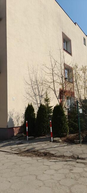 w kamienicy 60m2 centrum parter Piłsudskiego z ogrodem 2 wej