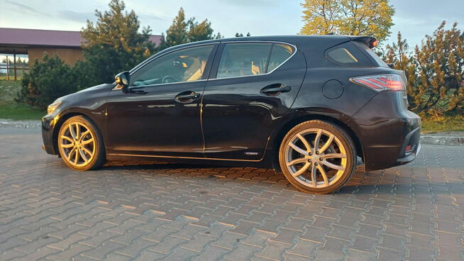 Lexus Ct 200 hybryda bezobsługowy Europa