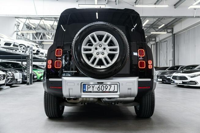 Land Rover Defender 3.0D 250KM. Gwarancja 06.2030. Pneumatyka. Katalogowo 457 tys. zł.