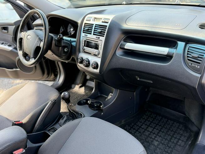 Kia Sportage 2.0i lpg klimatyzacja hak 4x4 bez rdzy