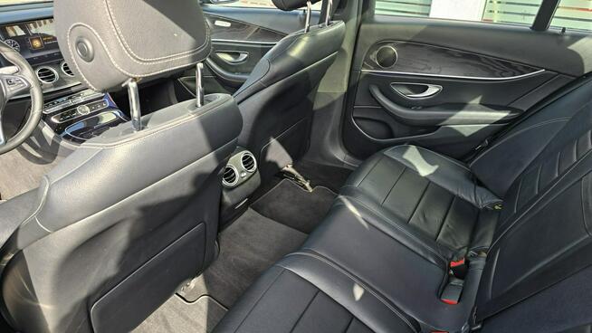 Mercedes E 220