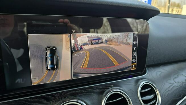 Mercedes E 220