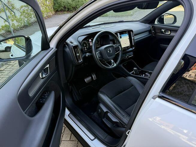 Volvo XC 40 2.0 B4 R-Design Faktura VAT 23% harman & kardon