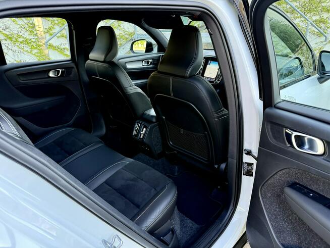 Volvo XC 40 2.0 B4 R-Design Faktura VAT 23% harman & kardon