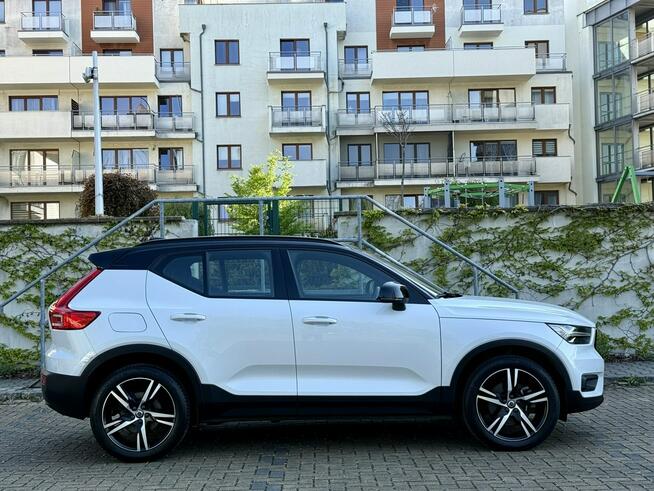 Volvo XC 40 2.0 B4 R-Design Faktura VAT 23% harman & kardon