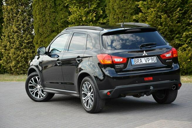 Lift Instyle Skóry Ledy Panorama Xenon Kamera Navi aso Mitsubishi