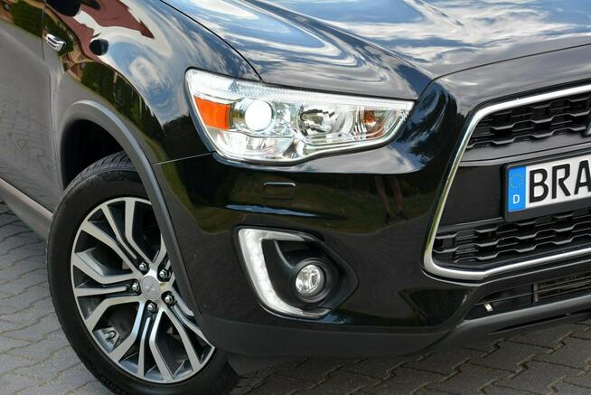 Lift Instyle Skóry Ledy Panorama Xenon Kamera Navi aso Mitsubishi