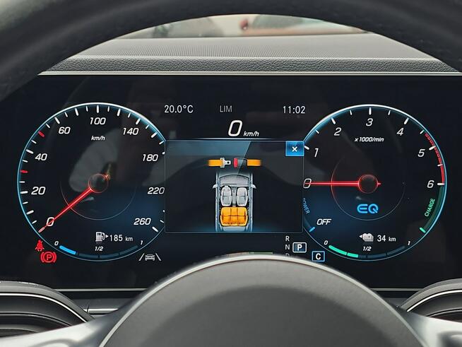Mercedes GLE 350 de Webasto_Alcantara_Panorama_PamięćFoteli_Kamera360_Asystenci_FV23%