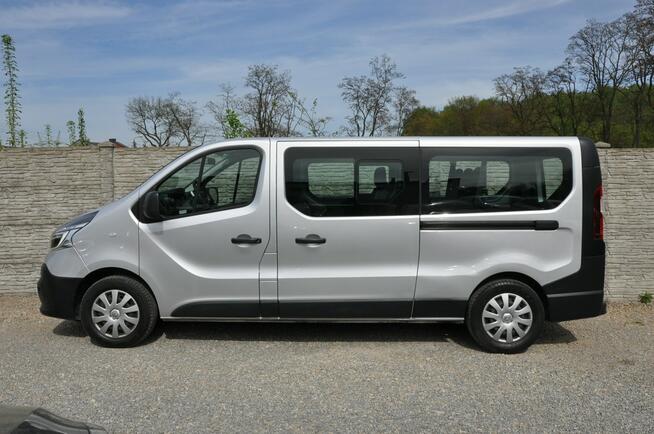 Renault Trafic 2.0dCi 145KM automat Full LED Przebieg 41 tyś km! Navi Kamera