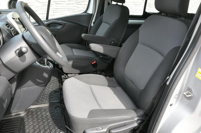 Renault Trafic 2.0dCi 145KM automat Full LED Przebieg 41 tyś km! Navi Kamera